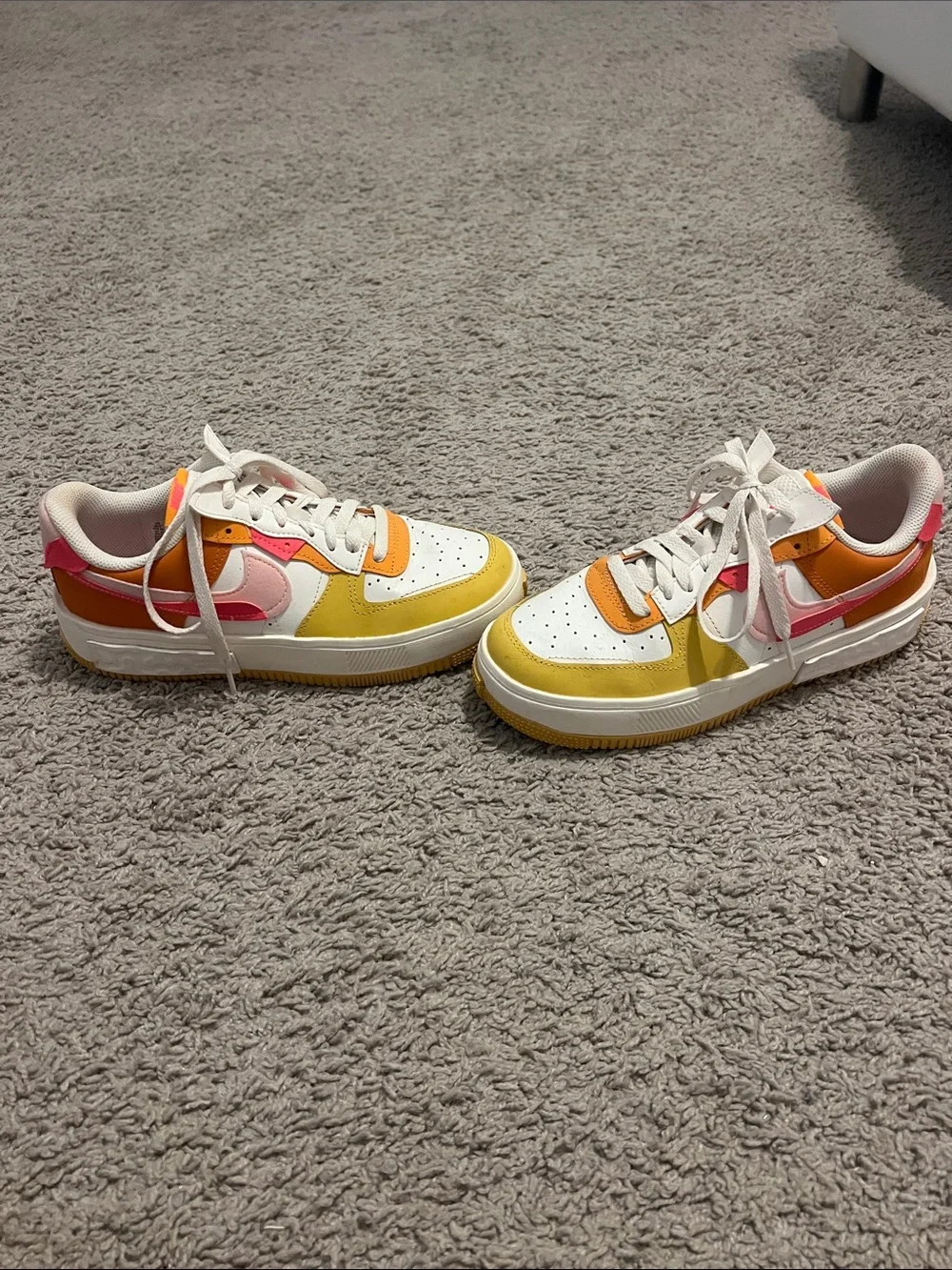 Nike Low-Top Sneakers in White, Yellow, Orange & Pink
